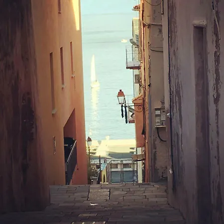La Casa Di L'acqua Au Pied De La Citadelle Appartamento *