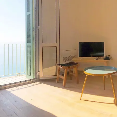 La Casa Di L'acqua Au Pied De La Citadelle * Bastia (Corsica)