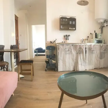 La Casa Di L'acqua Au Pied De La Citadelle Bastia (Corsica)